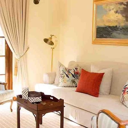 De Hoek Country Hotel Magaliesburg Buitenkant foto