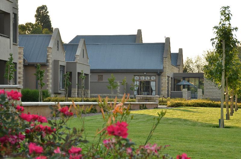 De Hoek Country Hotel Magaliesburg Buitenkant foto